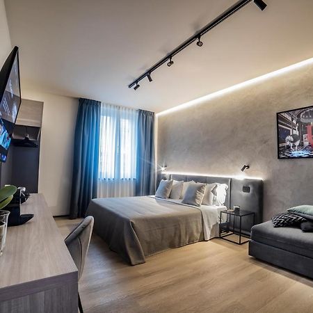 Corso 84 Luxury Suites Pescara Bagian luar foto