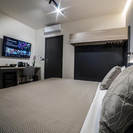 Corso 84 Luxury Suites Pescara Bagian luar foto